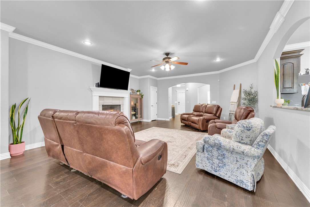 Hickory Hills Sub Cave Spgs - Residential