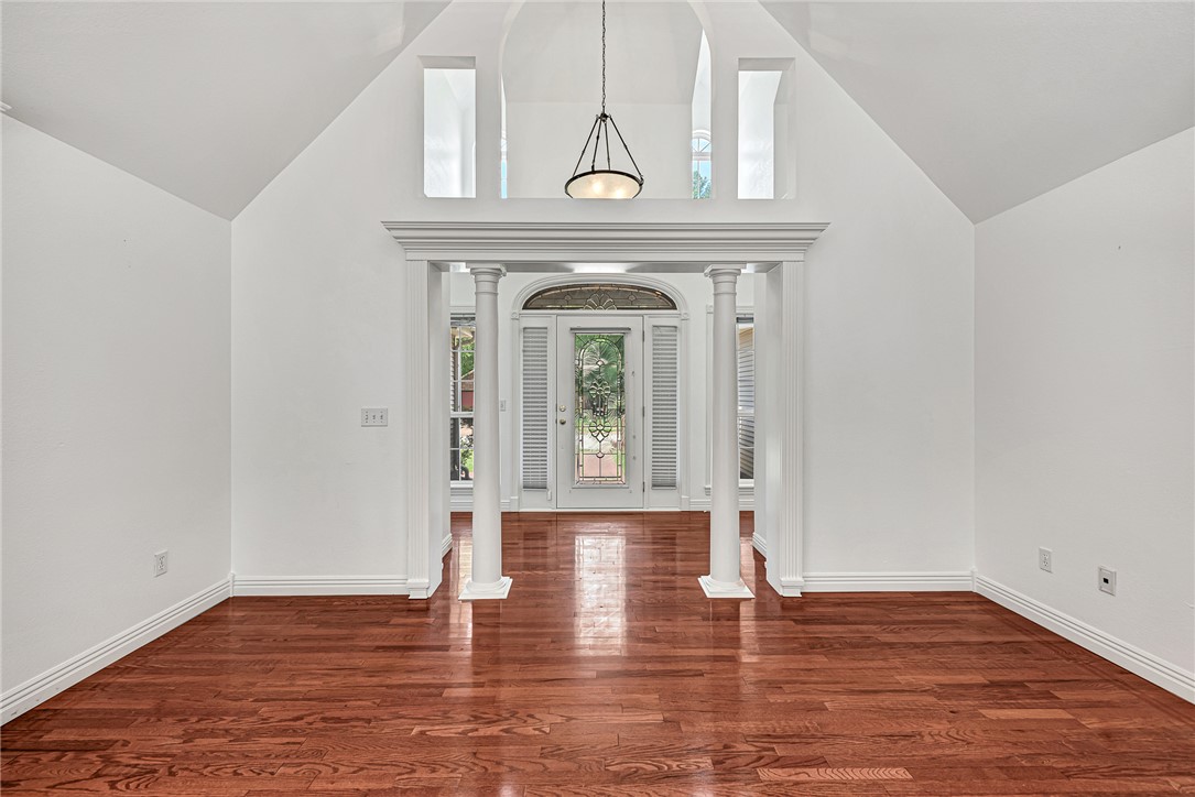 Whispering Timbers Ph 10 Rogers - Residential Lease