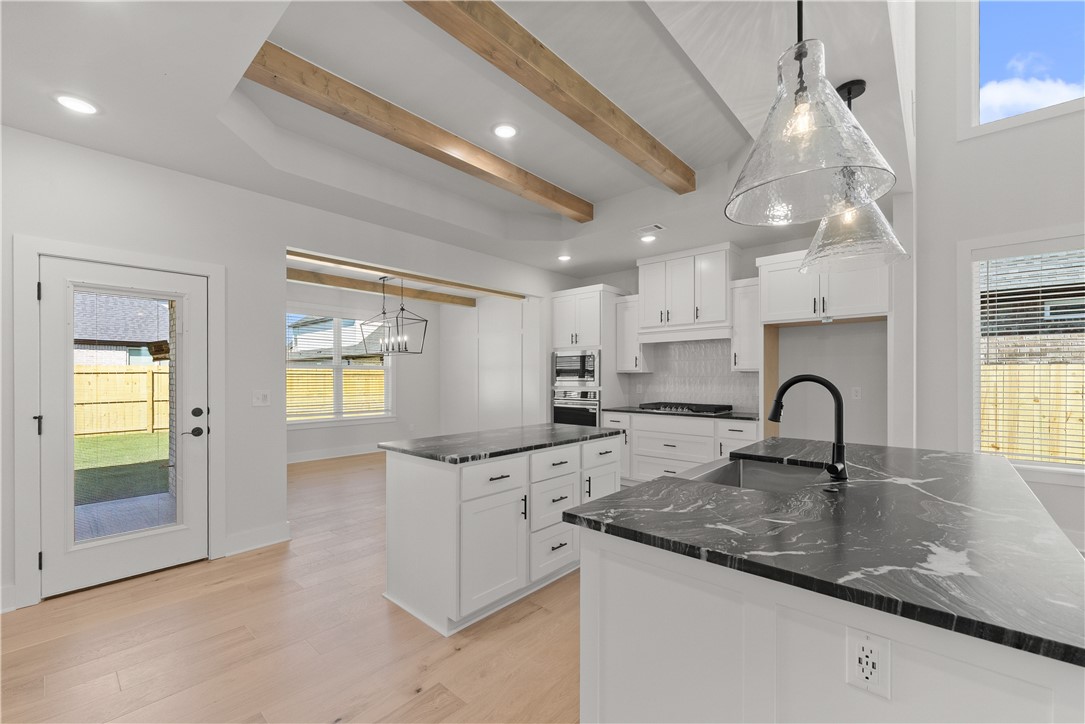 MAPLE ESTATES PH III-CENTERTON - Residential