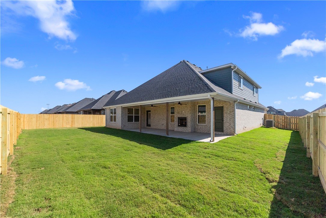 MAPLE ESTATES PH III-CENTERTON - Residential