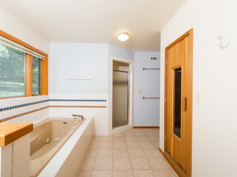Ray Brown Sub Rurban - Residential