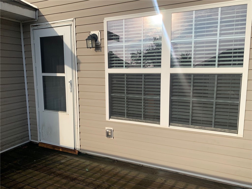 Somerset Sub Centerton - Residential Lease