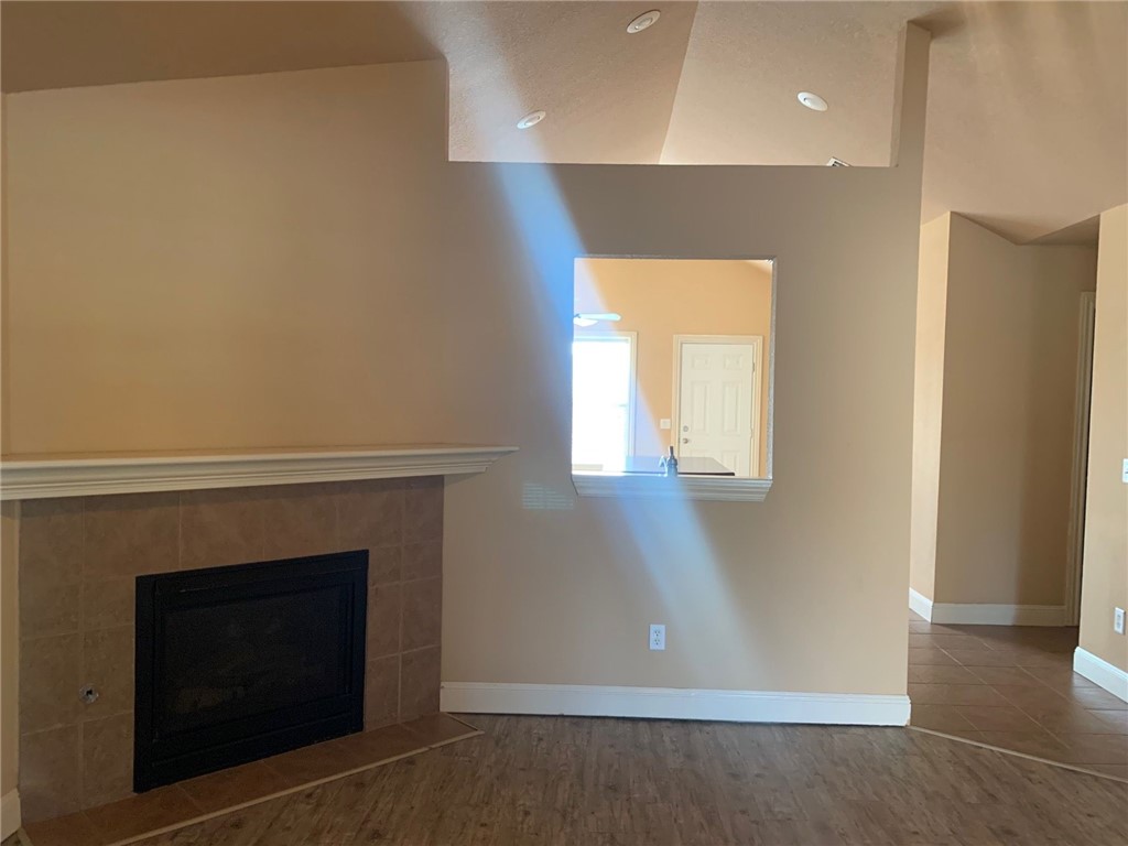 Somerset Sub Centerton - Residential Lease