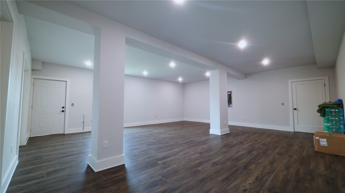 Elmdale Lake Estates - Residential