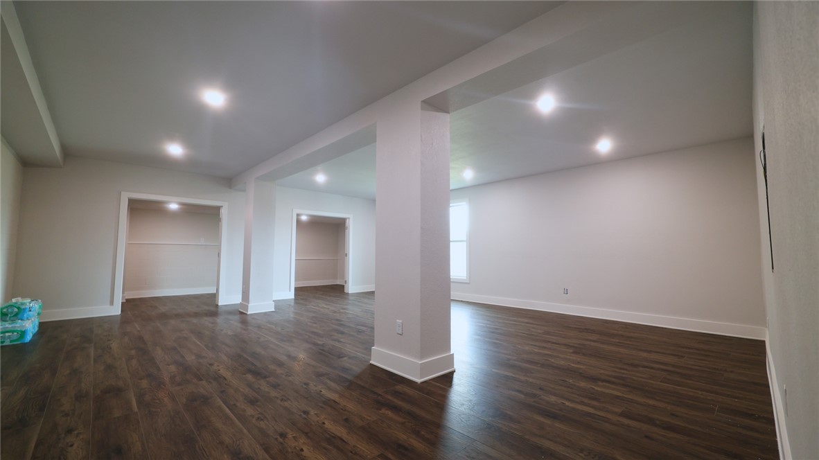 Elmdale Lake Estates - Residential
