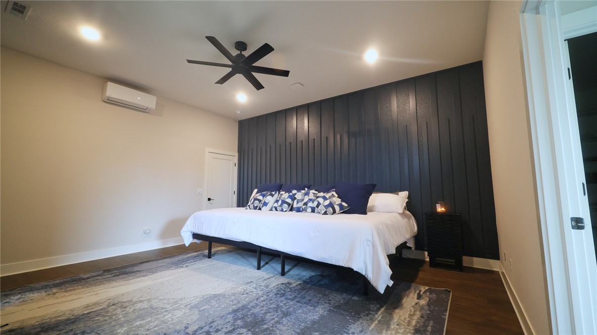 Elmdale Lake Estates - Residential