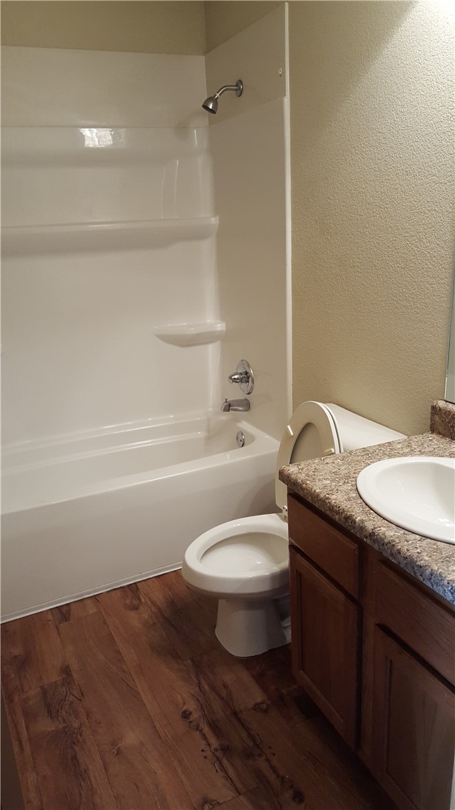 Farmington Outlots - Residential Lease