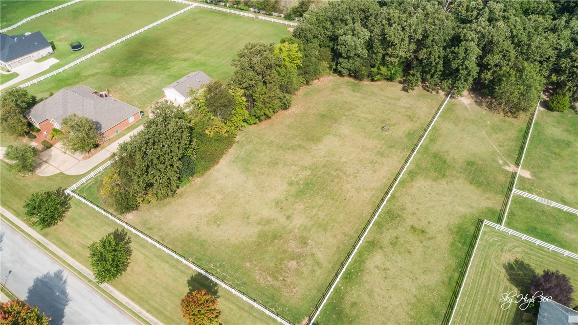 Western Trails Estates - Land