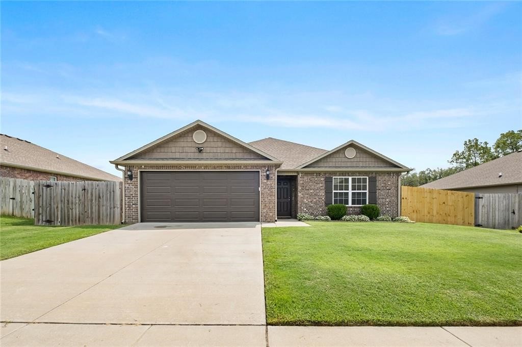 Well maintained +/- 1,500 SF home offering a comfortable and functional layout in a highly convenient location. Featuring 3 bedrooms and 2 full bathrooms, the property is ideal for those seeking both space and practicality. The open concept living area creates a seamless flow between the living room, dining, and kitchen, making it perfect for everyday living or entertaining. Each bedroom provides ample space, offering flexibility for bedrooms or home office setup. Enjoy a large fully fenced backyard with privacy fencing, ideal for outdoor relaxation or accommodating a pet. Located just 5 minutes from JB Hunt and I-49, and only 10 minutes to Pinnacle Hills Promenade, this home provides quick access to major employers, retail, dining, and entertainment. Pet friendly with approval for one pet up to 40lbs and a $500 pet deposit. Tenant is responsible for all utilities and lawn care. A great opportunity to lease a well located home that combines space, convenience, and livability.