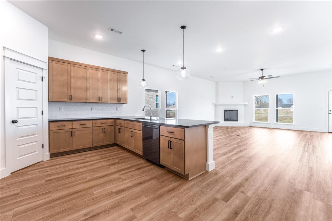 Woodcrest Walk - Residential