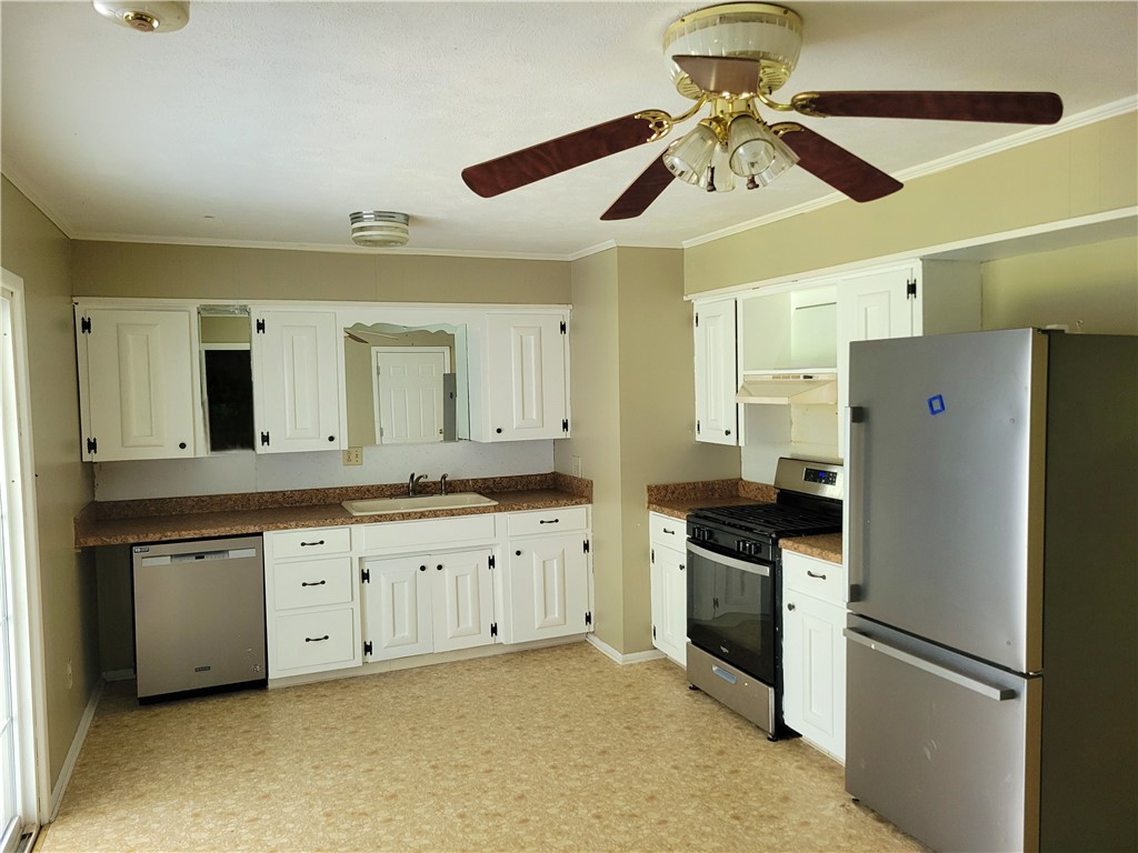 E N Coons Sub Rurban - Residential