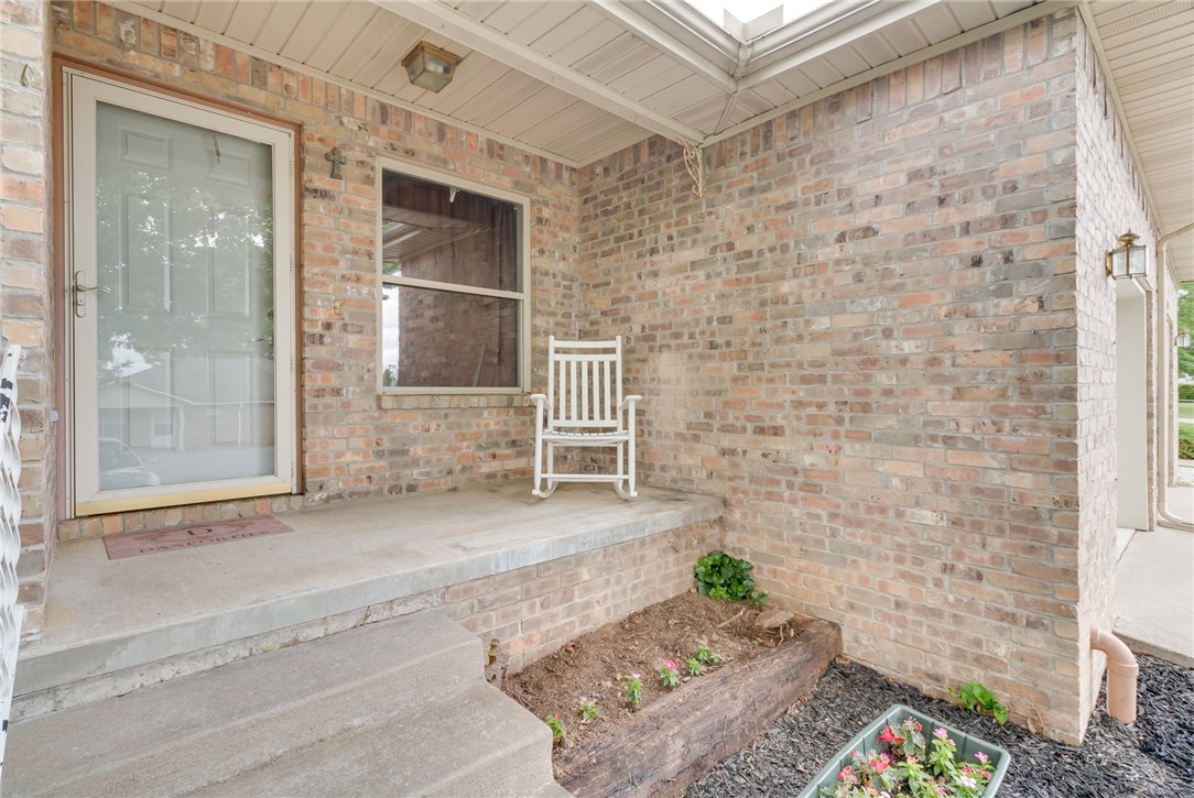 Lincoln Outlots - Residential Income