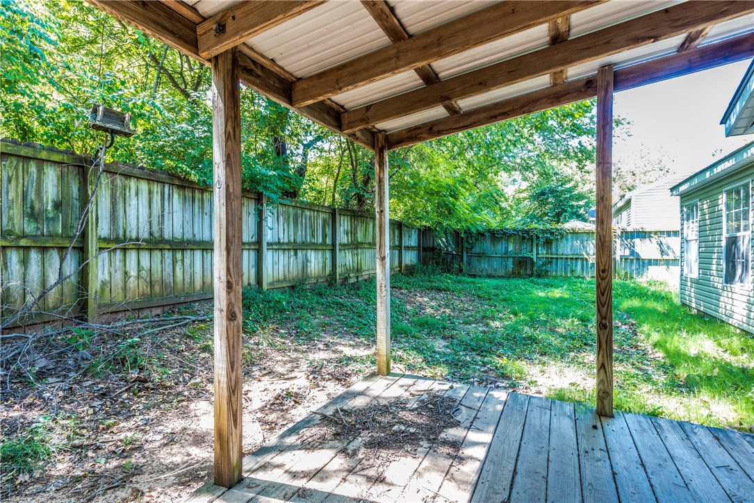 Pine Crest Add Ph I - Residential Lease
