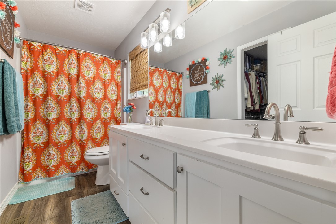 Oak Park Estates - Residential