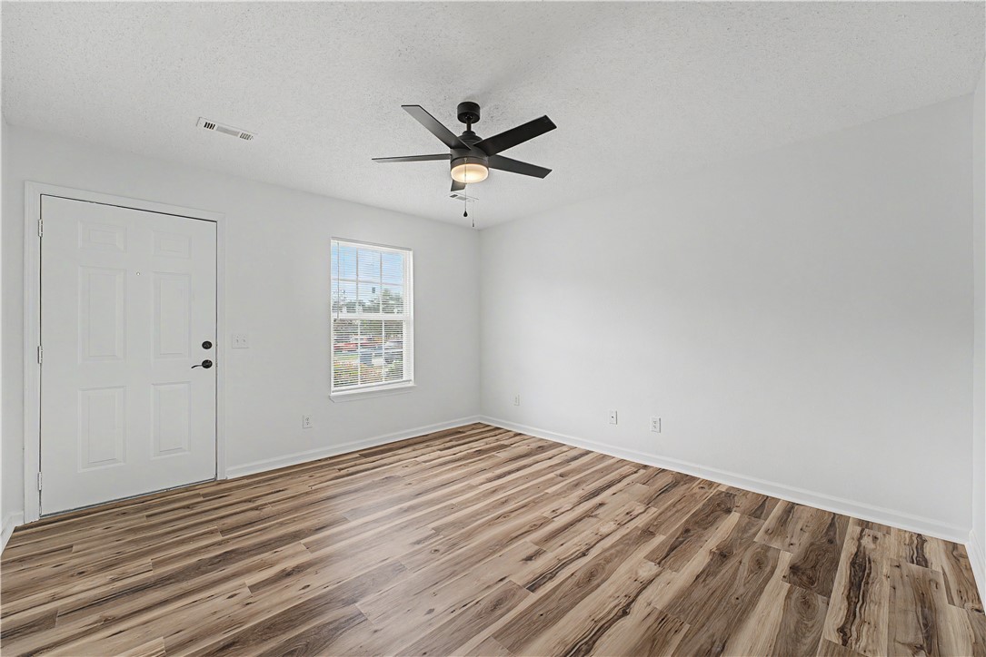 Carriage Square Sub Bentonville - Residential