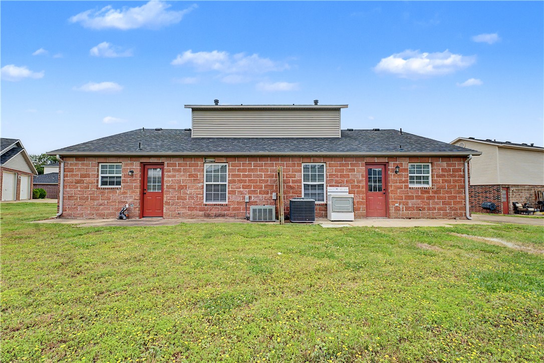Carriage Square Sub Bentonville - Residential