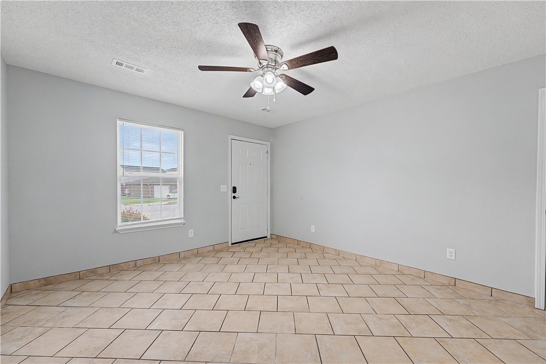 Carriage Square Sub Bentonville - Residential