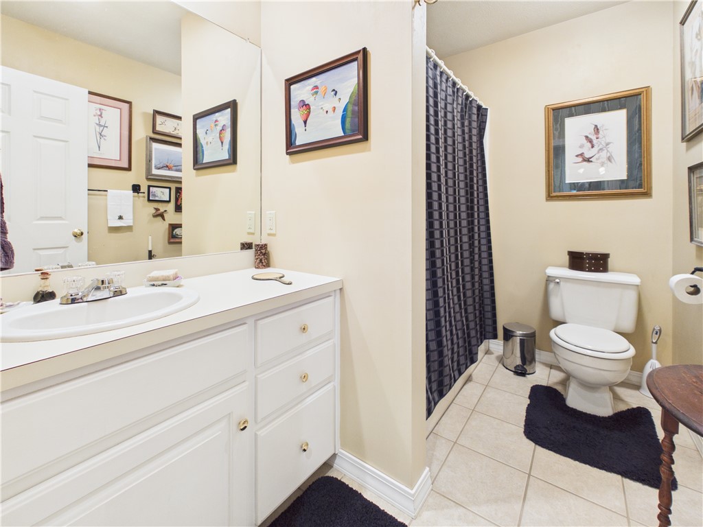 Robinwood II, Unit II - Residential