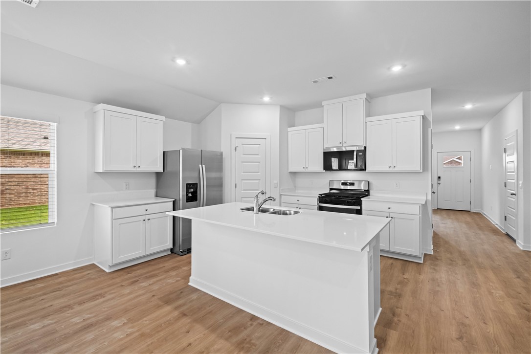 Wagon Wheel West Sub - Residential Lease