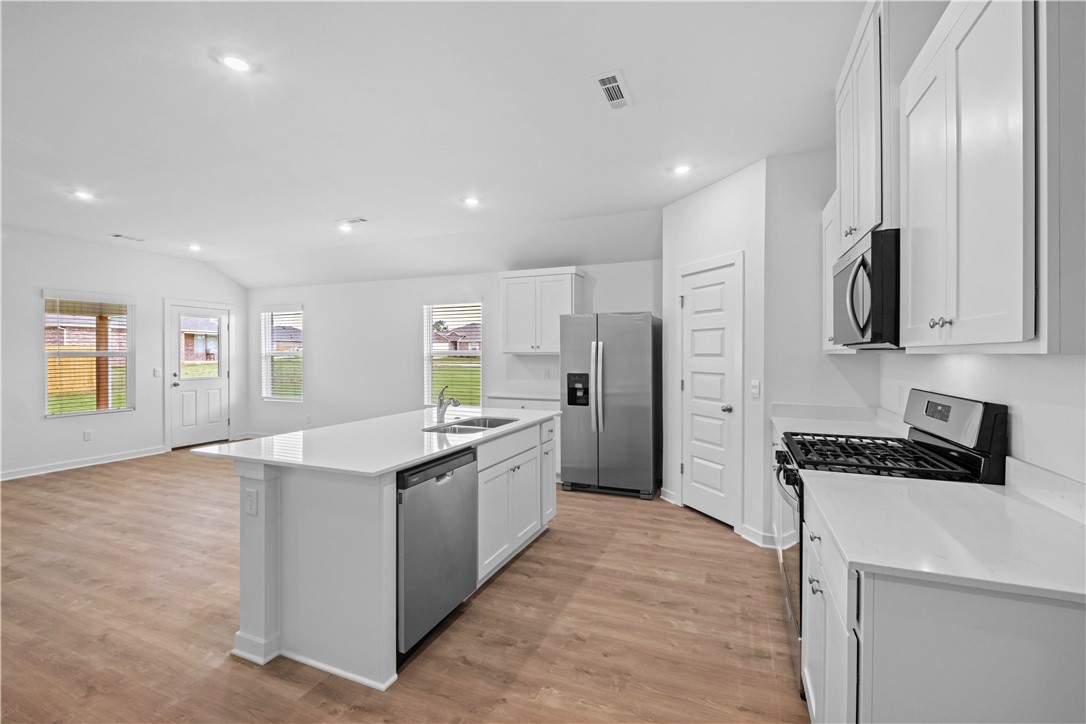 Wagon Wheel West Sub - Residential Lease