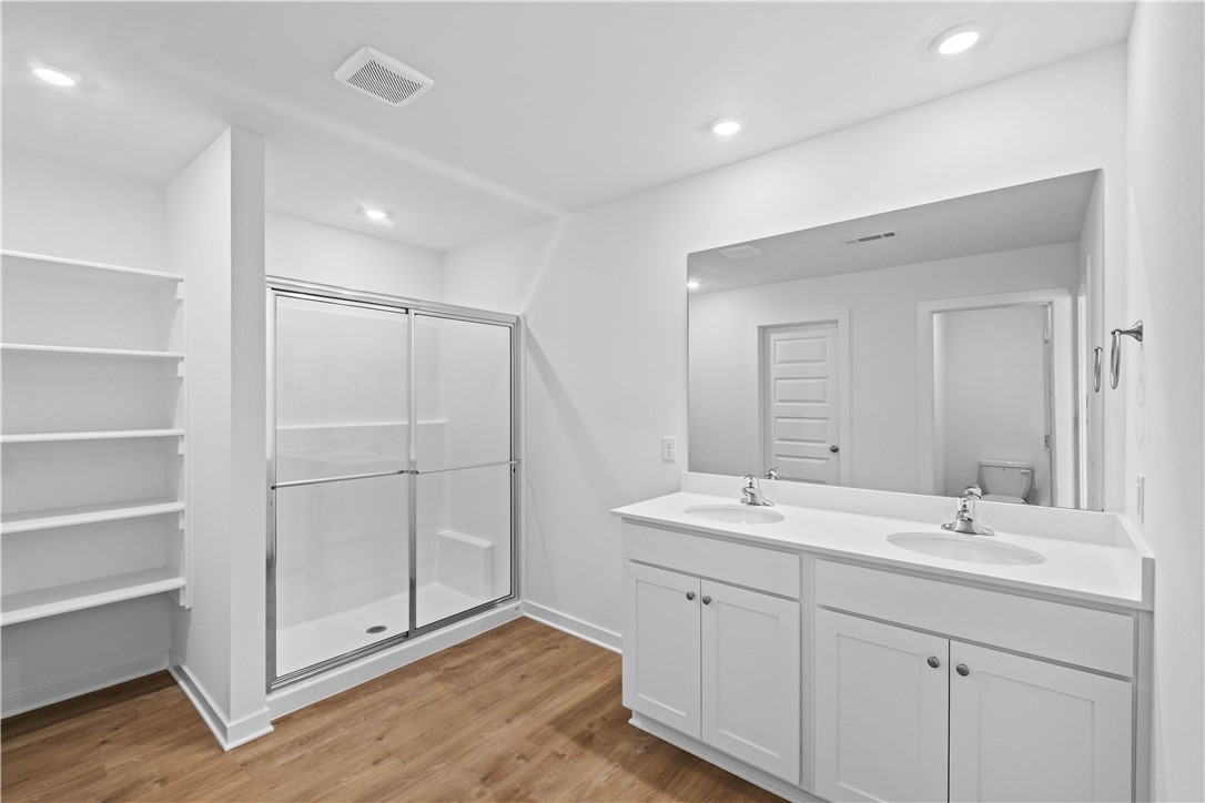 Wagon Wheel West Sub - Residential Lease