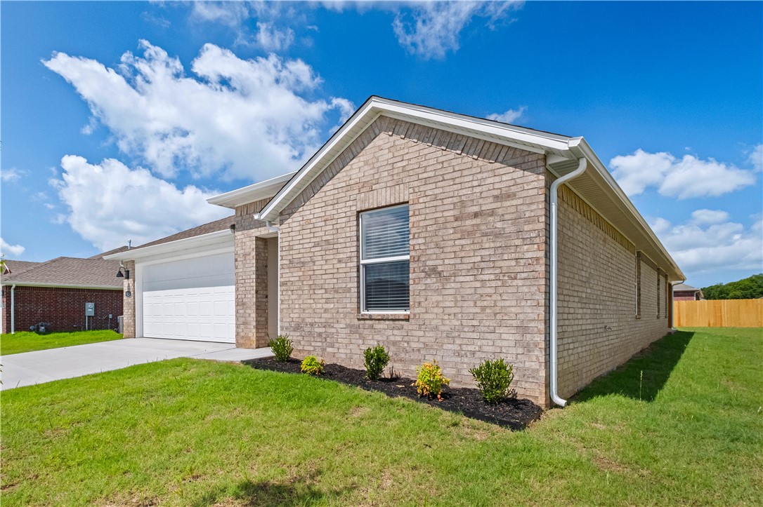 Wagon Wheel West Sub - Residential Lease