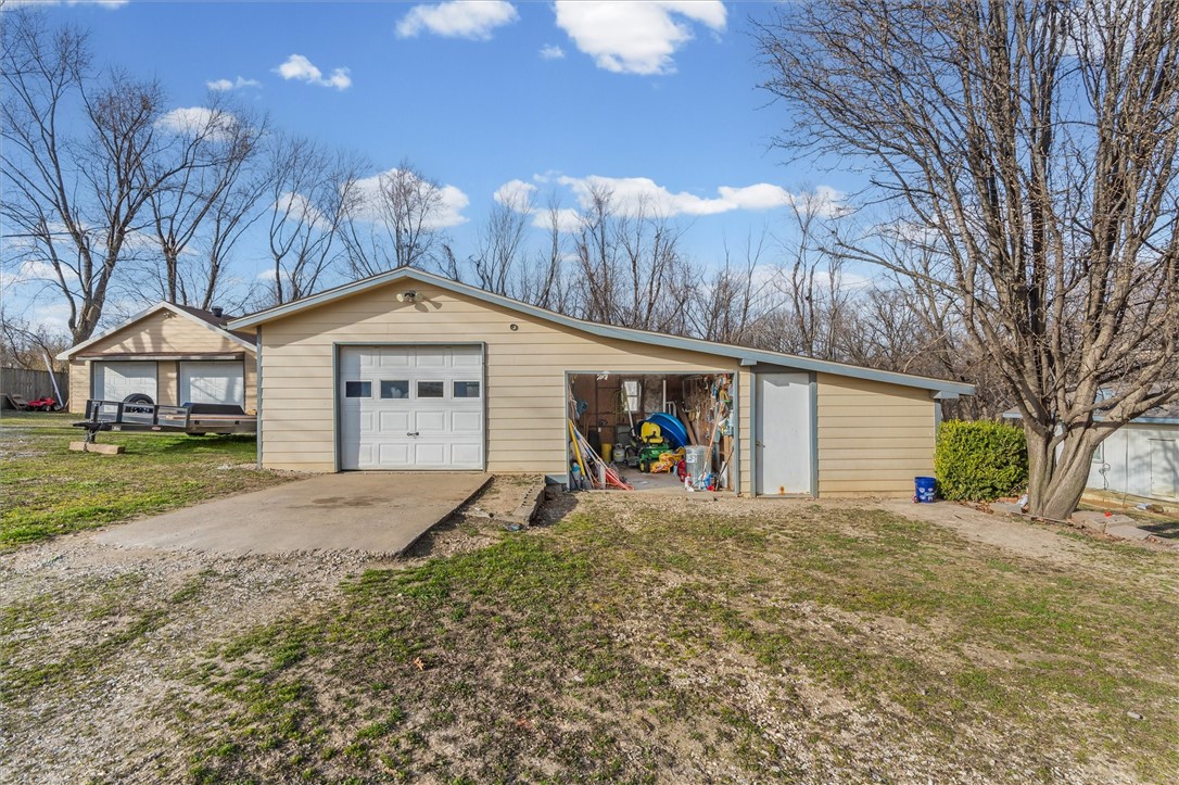 Tontitown Outlots - Residential