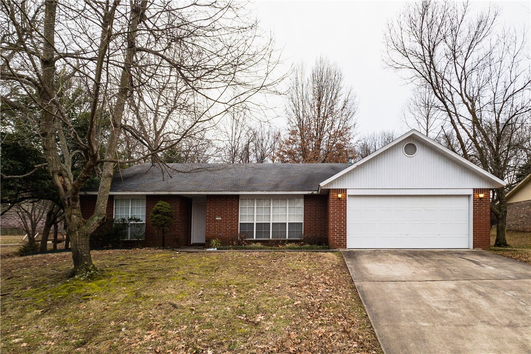 Royal Oak Estates - Residential Lease