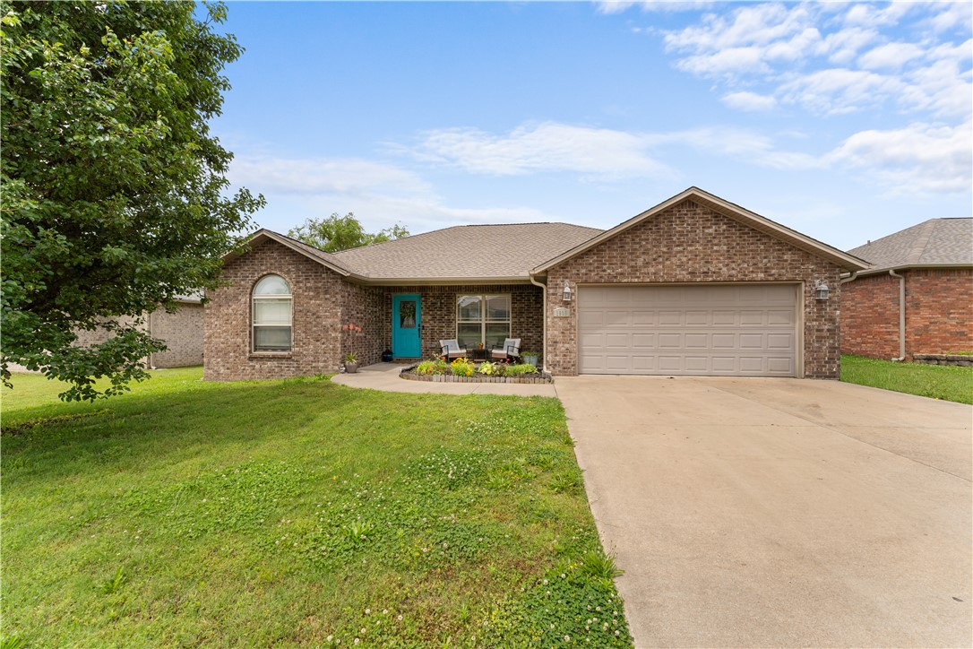 Step inside this beautiful home in an established Siloam Springs neighborhood, where soaring high ceilings, elegant crown molding, built-ins, and durable LVP flooring immediately welcome you into a spacious, light-filled layout. The highly desirable split floor plan perfectly balances privacy and connection, flowing effortlessly into a modern kitchen complete with sleek granite countertops. Just outside, an expansive backyard awaits with a brand-new pergola-covered patio—your absolute dream setup for summer hosting. Peace of mind is built right in with a new roof installed in 2025, plus a prime location just steps from the local Elementary School and the Siloam Springs Aquatic Center. Don't wait on this one. It will be gone before you know it! Fridge, washer & dryer do not convey. Transferable 2-10 Home Warranty available.