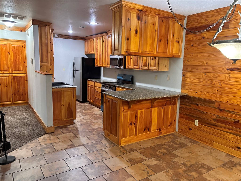 34-20-32-RURAL - Residential Lease