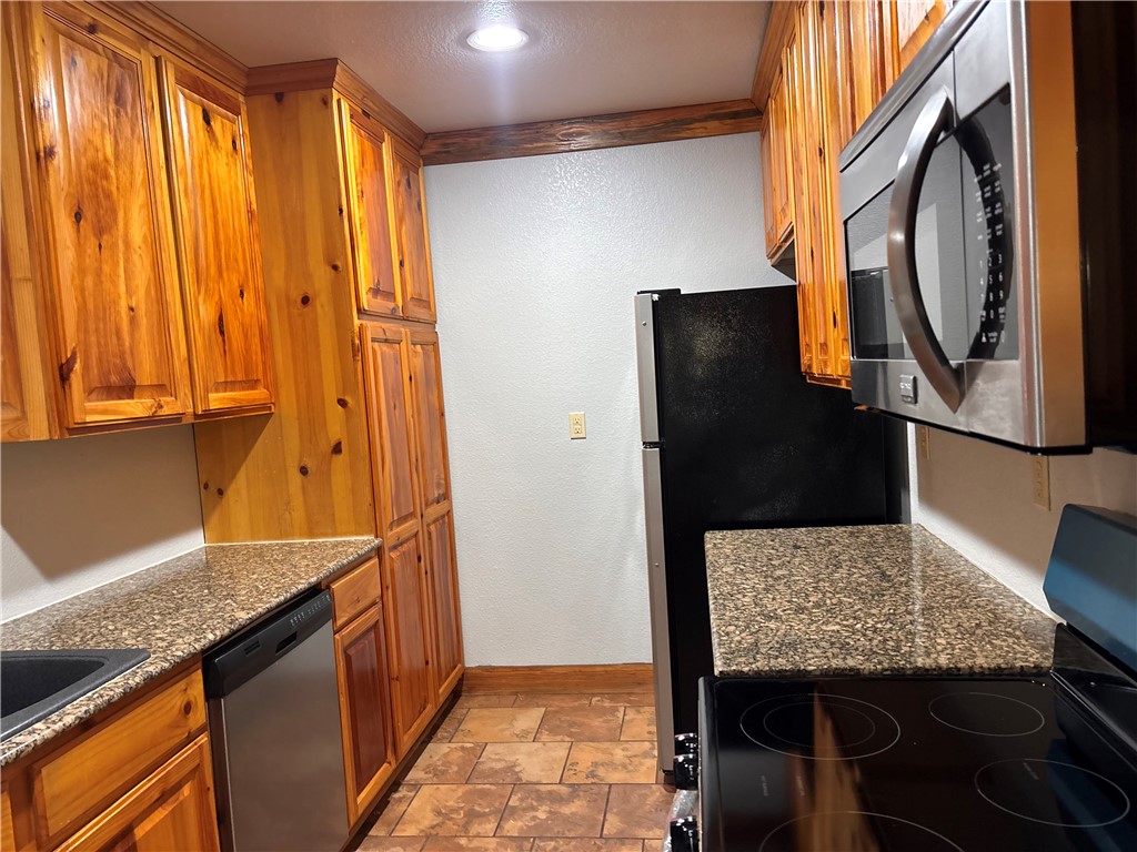 34-20-32-RURAL - Residential Lease