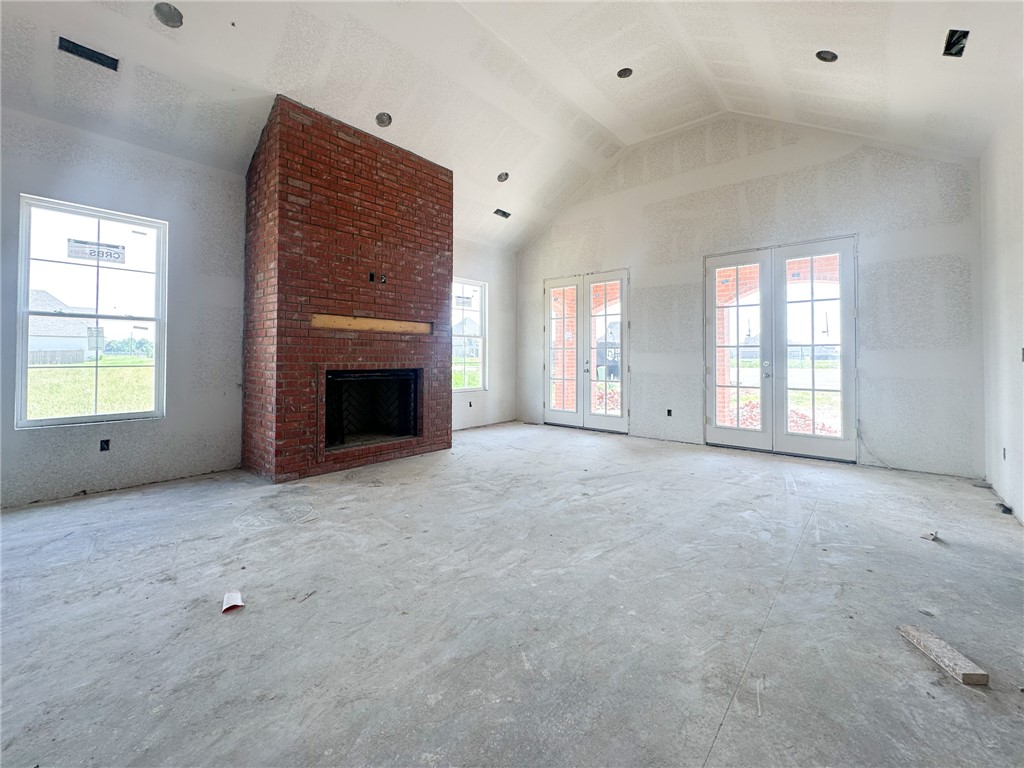 County Line Square - Residential
