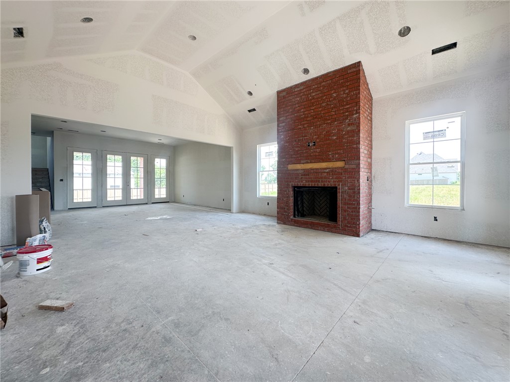 County Line Square - Residential