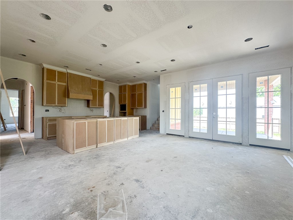 County Line Square - Residential