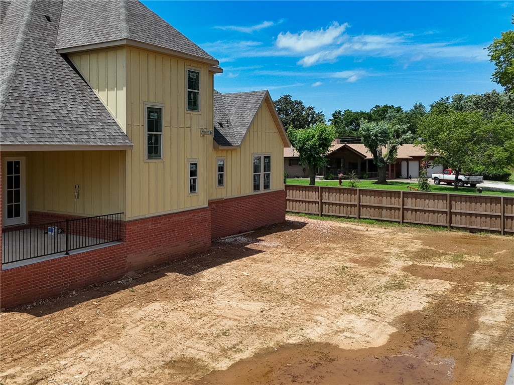 County Line Square - Residential