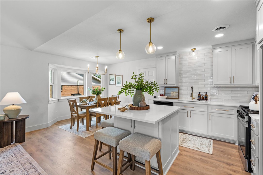 Heritage West Unit 2 Rogers - Residential