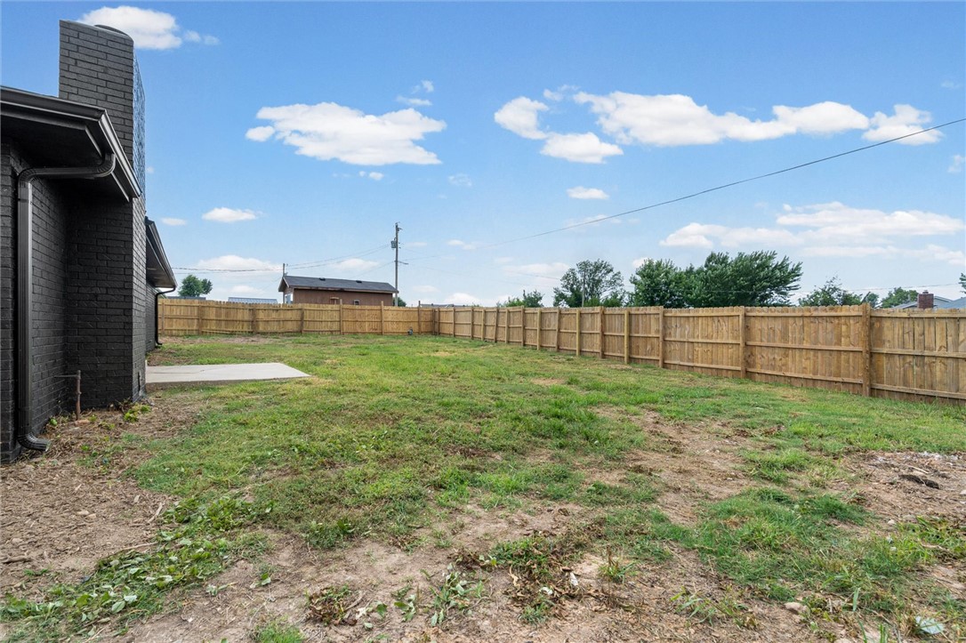 Heritage West Unit 2 Rogers - Residential