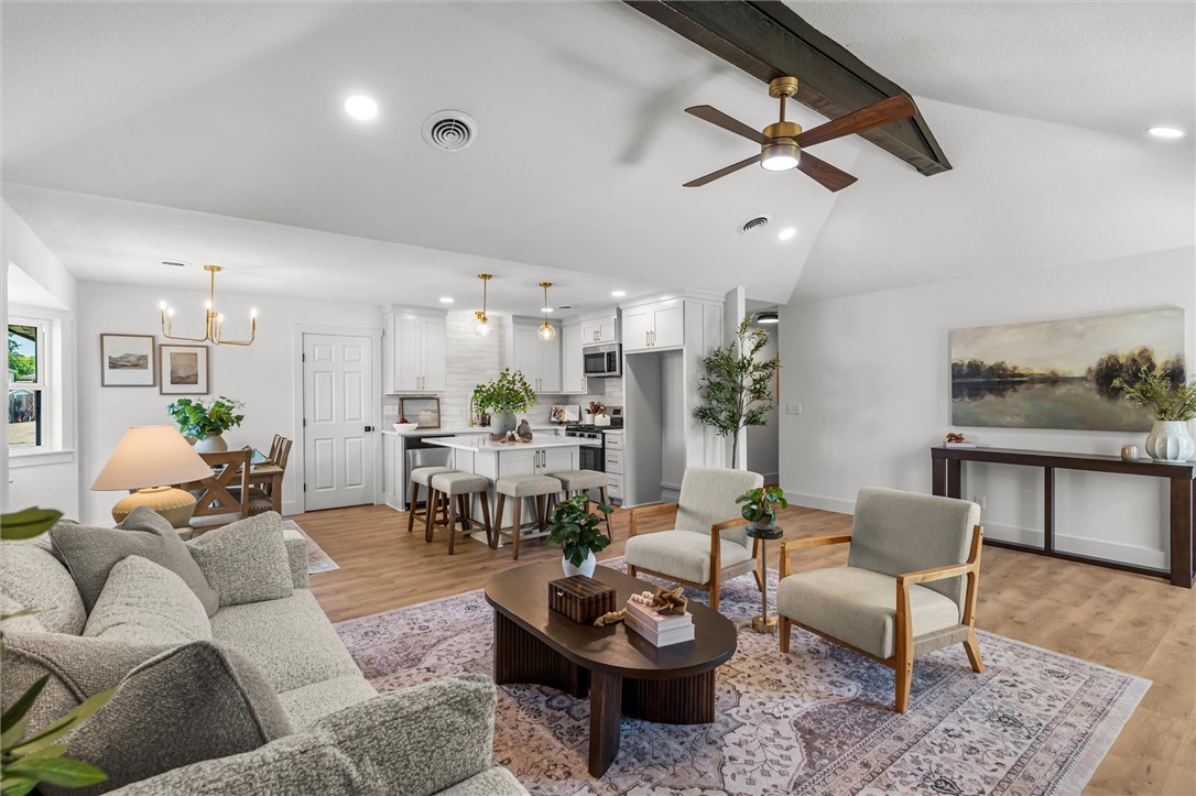Heritage West Unit 2 Rogers - Residential