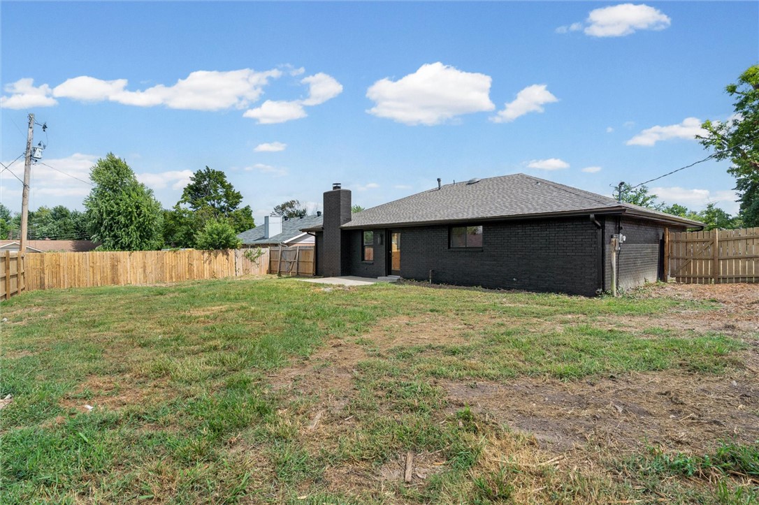 Heritage West Unit 2 Rogers - Residential