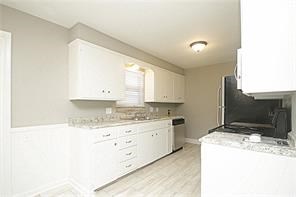 Royal Heights Add Bentonville - Residential Lease