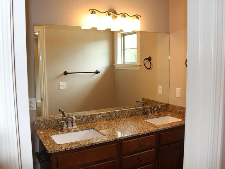 Bristol Pointe - Residential Lease
