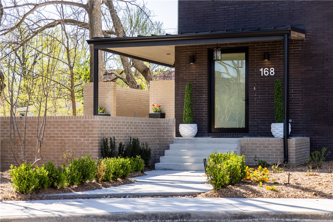 RENAISSANCE SUB-BENTONVILLE - Residential