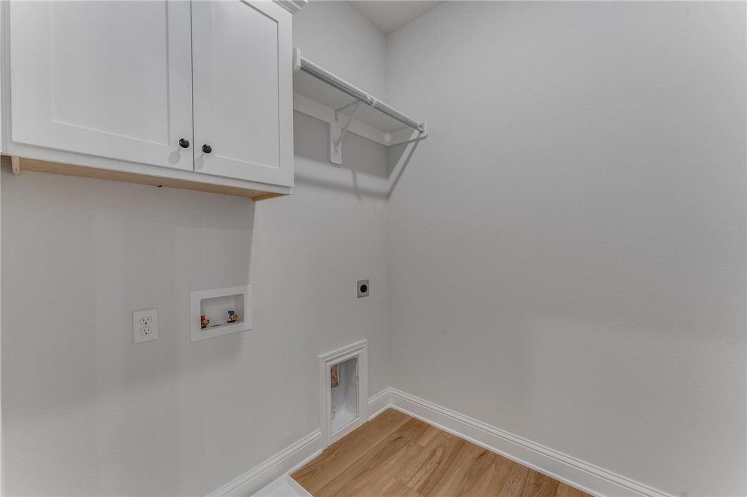 McKissic Spgs Sub Bentonville - Residential Lease