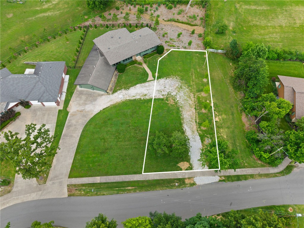 Town Bentonville Subdivision - Land