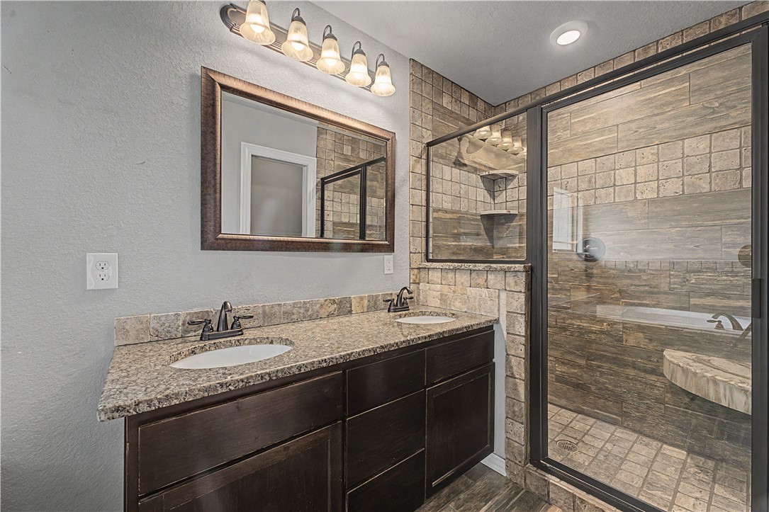 Elkhorn Sub Ph I Pea Ridge - Residential Lease