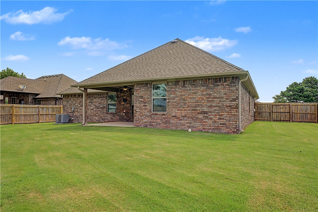 Elkhorn Sub Ph I Pea Ridge - Residential Lease