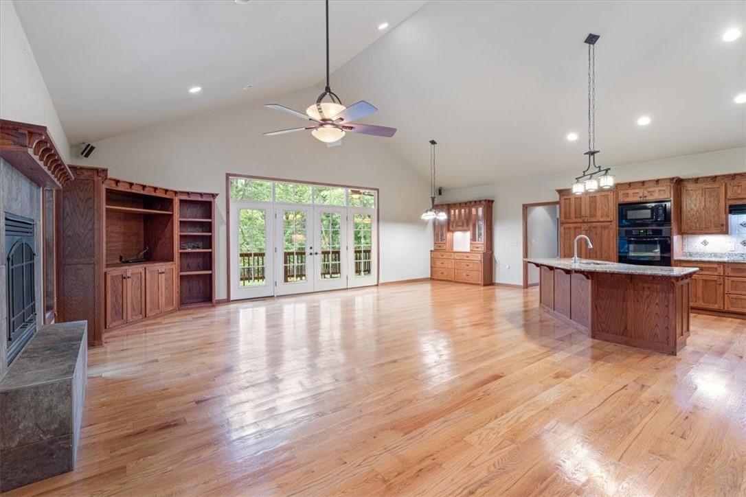 Riley & Armstrong - Residential