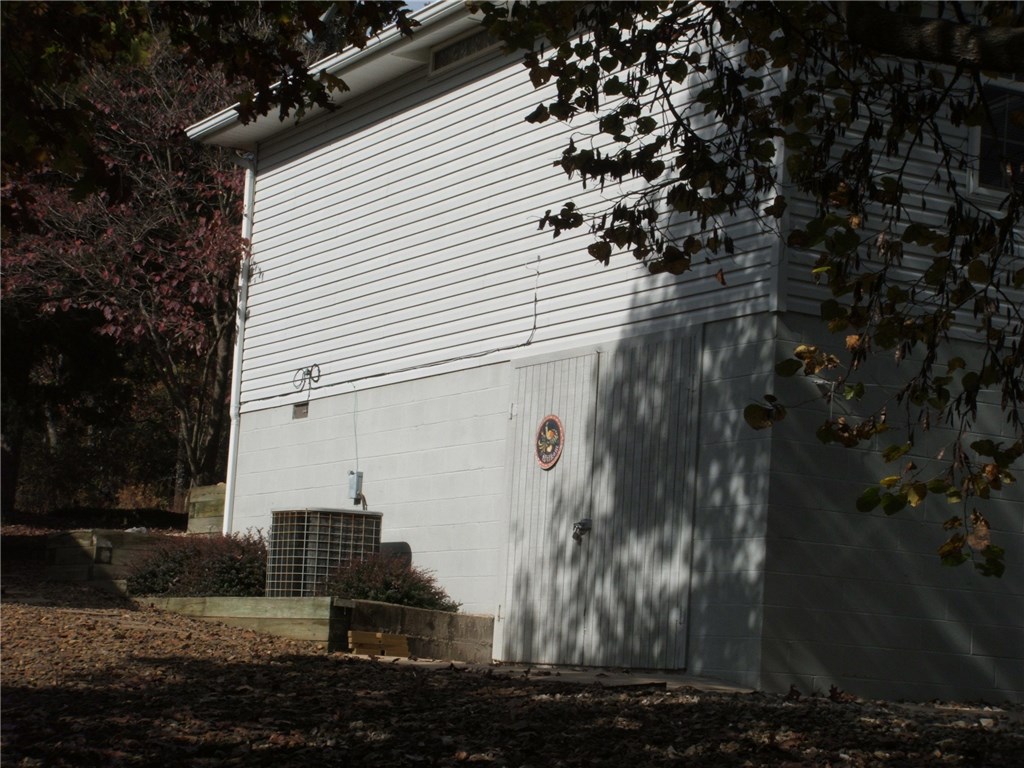 Melanie Sub Bvv - Residential