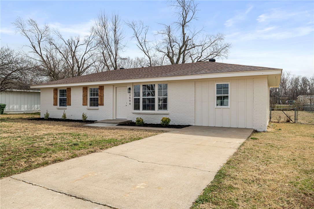 Dixieland Village 1st Add Rogers - Residential