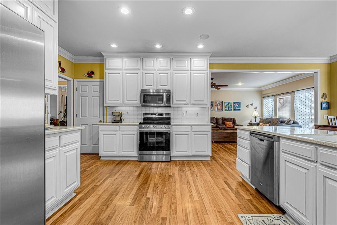 Southwind Terrace Ph Iv - Residential